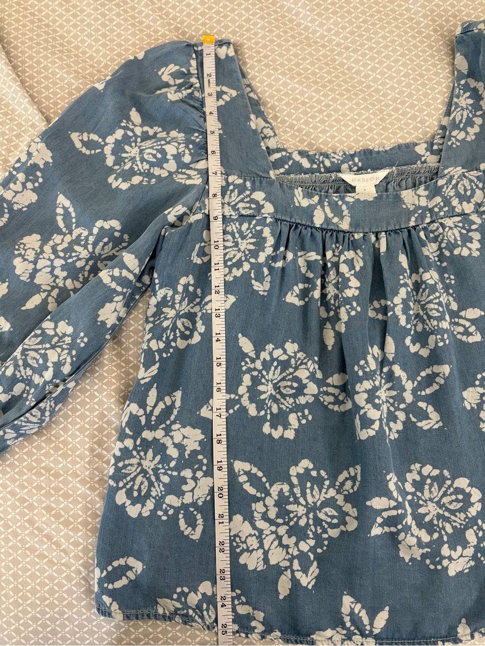 Small Caslon Blue White Floral Square Neck Chambray Top - Picture 11 of 13
